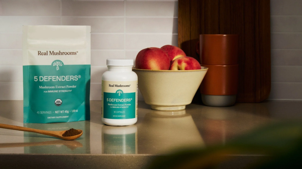 A comparison of UK Mushrooms Ok extract powder next to generic supplement capsules